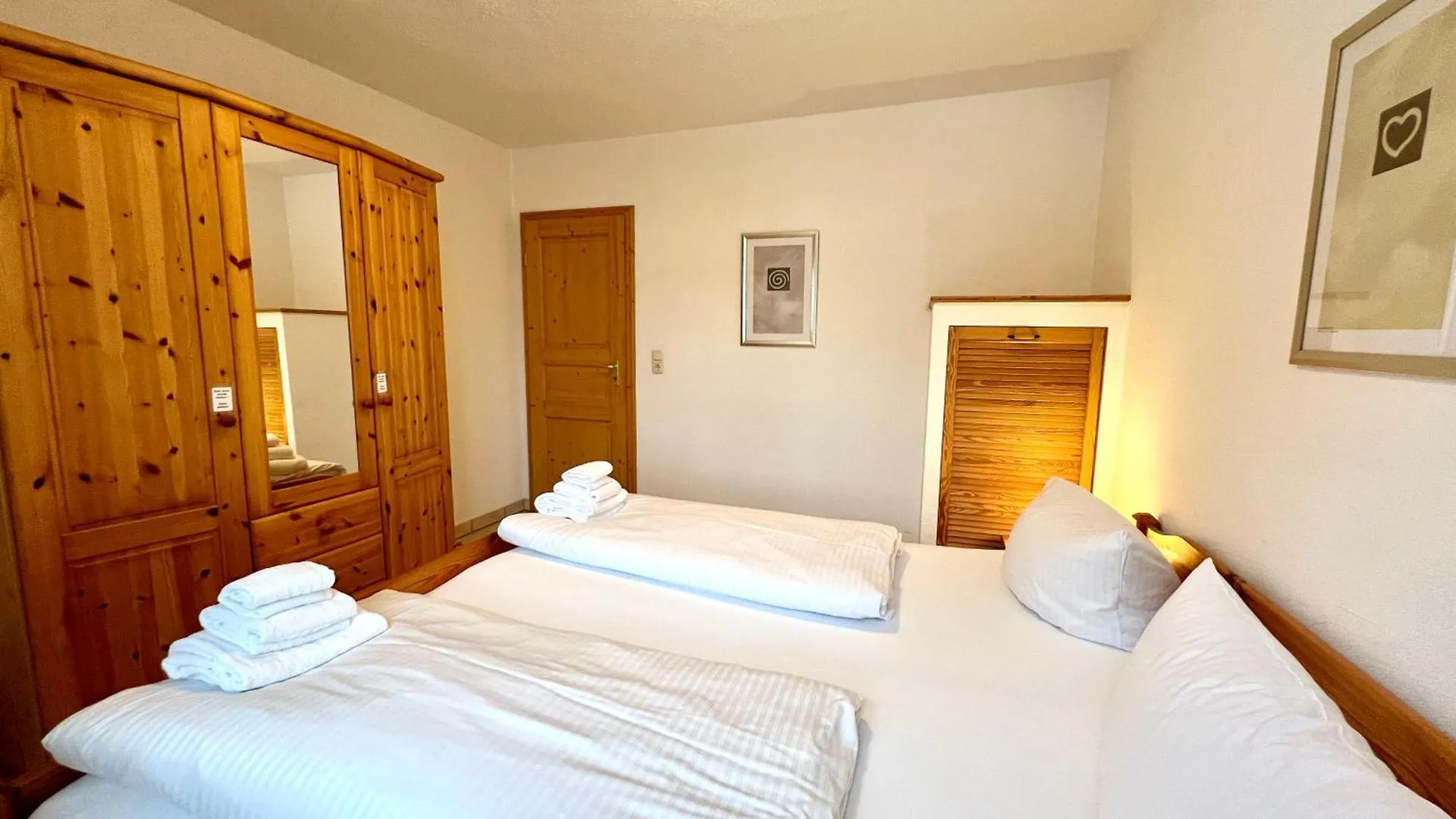 Appartementhaus Koenigstrasse Ferienwohnung Neuschwanstein Fussen Apartment